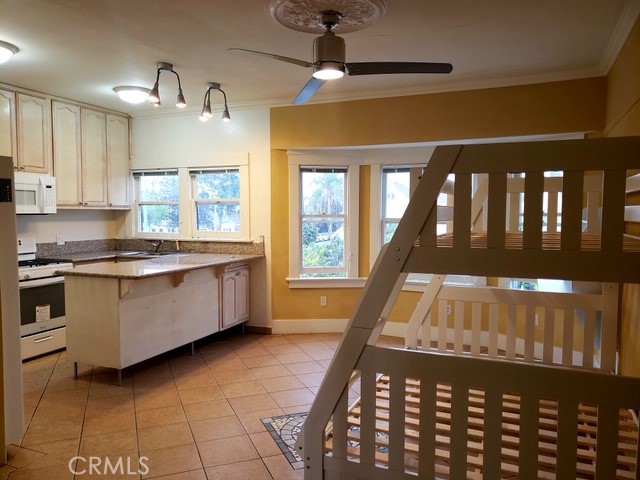 354 Chestnut Avenue #24, Long Beach, CA, 90802 354 Chestnut Avenue #24, Long Beach, CA, 90802