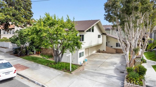 520 Avenue B, Redondo Beach, California 90277, 2 Bedrooms Bedrooms, ,1 BathroomBathrooms,Residential,Sold,Avenue B,SB22089782