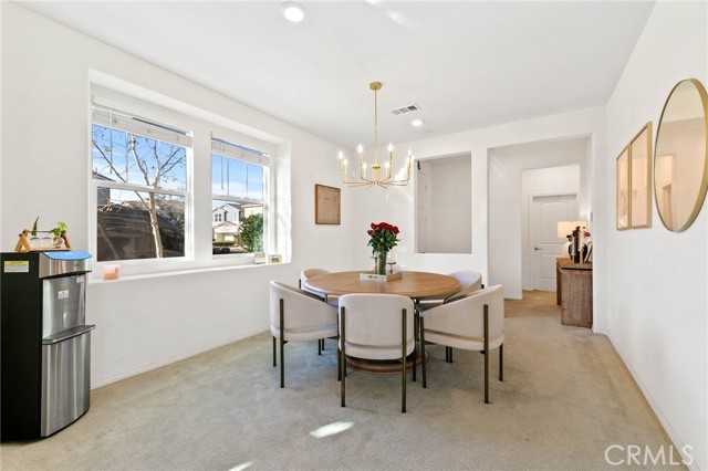 Detail Gallery Image 13 of 35 For 16746 Stags Leap, Fontana,  CA 92336 - 4 Beds | 3 Baths