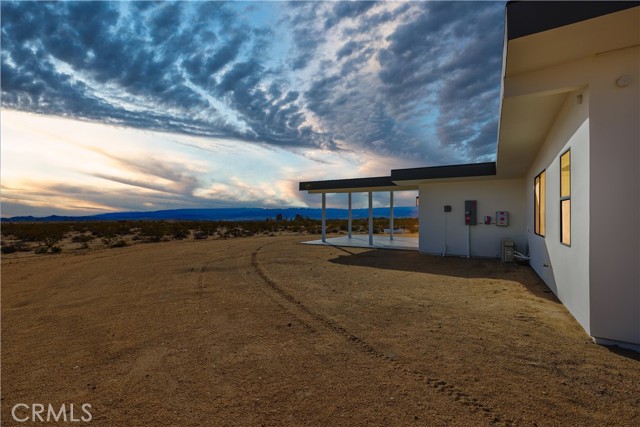 Detail Gallery Image 8 of 71 For 62126 Starlight St., Joshua Tree,  CA 92252 - 3 Beds | 3 Baths