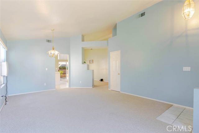 Detail Gallery Image 8 of 42 For 39764 Milan Dr, Palmdale,  CA 93551 - 4 Beds | 2 Baths