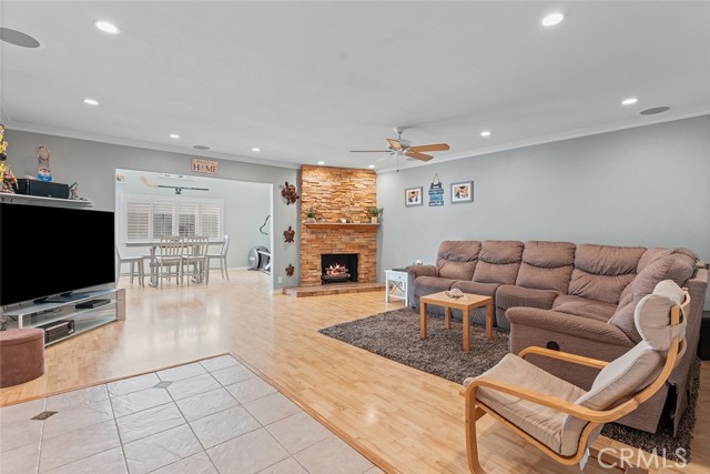 Detail Gallery Image 6 of 41 For 8762 St Andrews Ave, Westminster,  CA 92683 - 4 Beds | 3 Baths