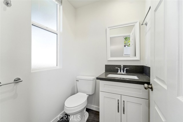 Detail Gallery Image 38 of 49 For 15944 Valerio St, Van Nuys,  CA 91406 - 7 Beds | 5 Baths