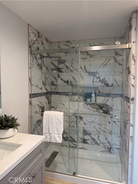 14958 Granada Avenue, Fontana CA: https://media.crmls.org/medias/92914cc0-4181-4243-865c-9b0d5c8a7268.jpg