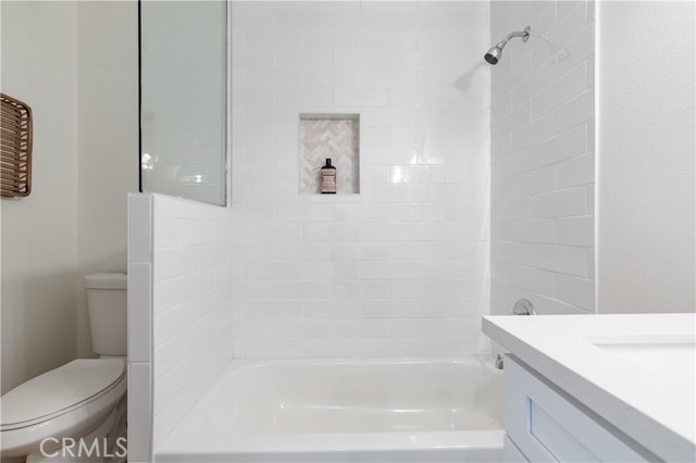 929160de A2dc 4d8b B036 Feb915648784