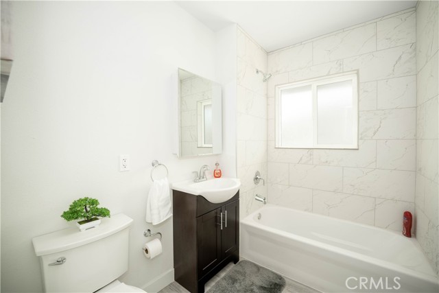 Detail Gallery Image 4 of 25 For 340 E 19th St, Long Beach,  CA 90806 - – Beds | – Baths