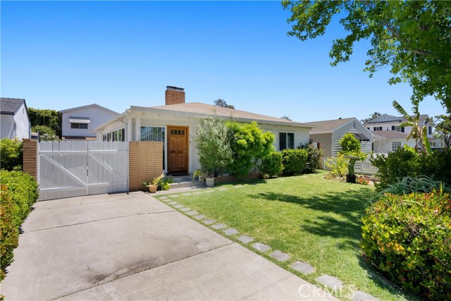 308 Flower Street, Costa Mesa CA: https://media.crmls.org/medias/92918d2d-77d4-4c63-b289-ef39e57e7199.jpg
