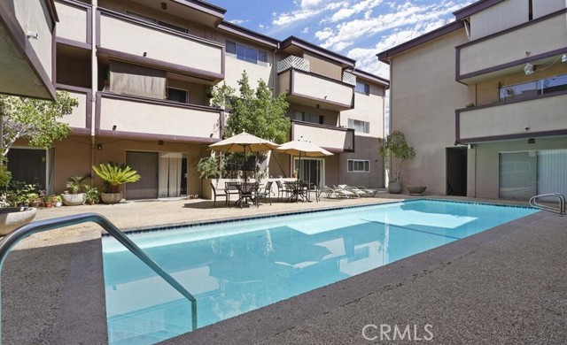 Detail Gallery Image 6 of 28 For 310 N Jackson St #104,  Glendale,  CA 91206 - 2 Beds | 2 Baths