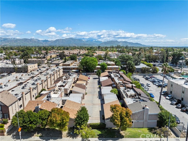 Detail Gallery Image 30 of 31 For 9158 Van Nuys Bld #8,  Panorama City,  CA 91402 - 2 Beds | 3 Baths