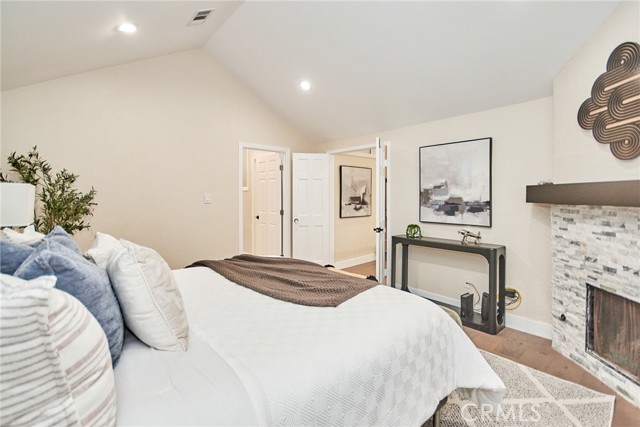 Detail Gallery Image 24 of 46 For 950 S Rim Crest Dr, Anaheim Hills,  CA 92807 - 2 Beds | 2/1 Baths