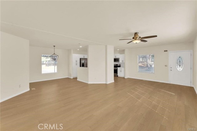 Detail Gallery Image 3 of 16 For 8651 Foothill Bld #42,  Rancho Cucamonga,  CA 91730 - 3 Beds | 2 Baths