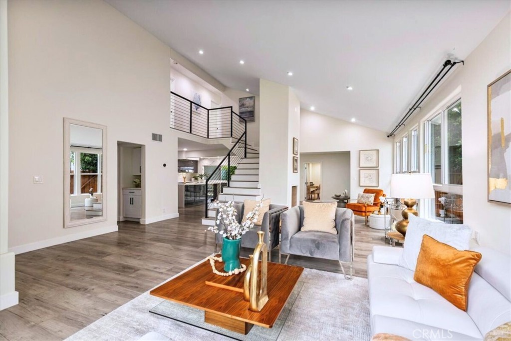 MLS #SR25259238 image #2