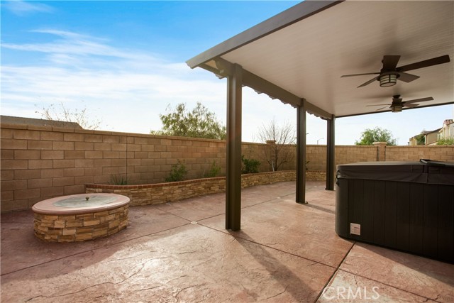 Detail Gallery Image 33 of 45 For 16995 Red Tail Ln, Fontana,  CA 92336 - 3 Beds | 2/1 Baths