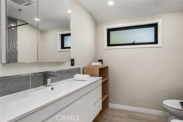 Detail Gallery Image 63 of 64 For 7830 E Ring, Long Beach,  CA 90808 - 4 Beds | 4 Baths