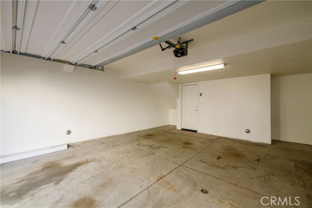 Detail Gallery Image 48 of 54 For 14424 Lily Ln #5,  Gardena,  CA 90247 - 3 Beds | 3/1 Baths