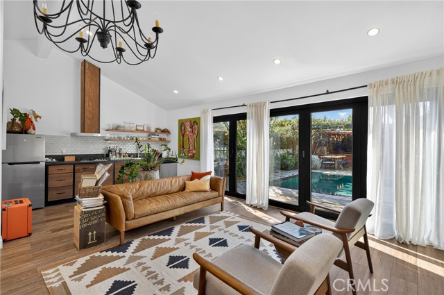 Detail Gallery Image 67 of 75 For 5526 Fulton, Sherman Oaks,  CA 91401 - 3 Beds | 3 Baths