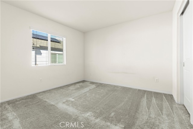 Detail Gallery Image 9 of 21 For 1796 Park Place Ln, Riverside,  CA 92501 - 3 Beds | 2/1 Baths