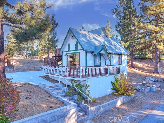 Detail Gallery Image 3 of 47 For 527 Cottage Ln, Big Bear Lake,  CA 92315 - 2 Beds | 1 Baths