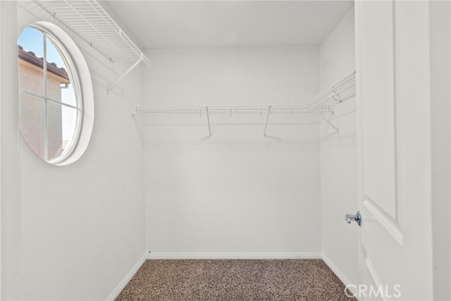 19539 Laroda, Saugus CA: https://media.crmls.org/medias/92984138-a332-4668-9124-a3d4984b0732.jpg