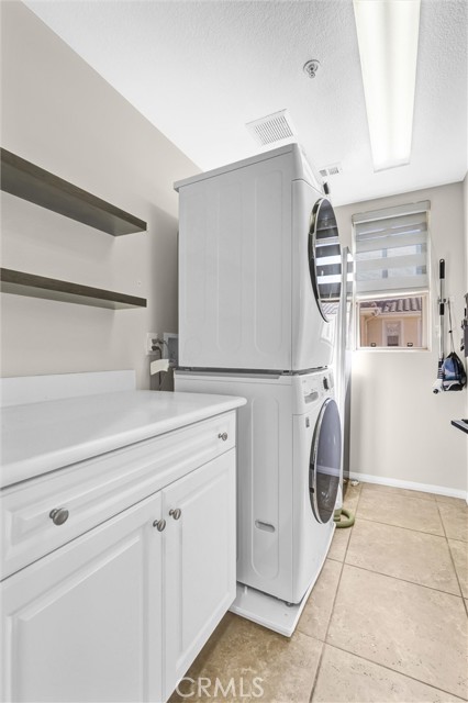 Detail Gallery Image 35 of 50 For 192 Wild Lilac, Irvine,  CA 92620 - 3 Beds | 3 Baths