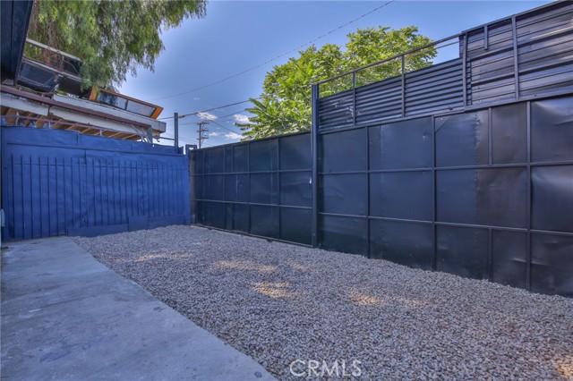 9621 Laurel, Los Angeles CA: https://media.crmls.org/medias/9298c090-afde-4d34-899c-e00c120dfe77.jpg