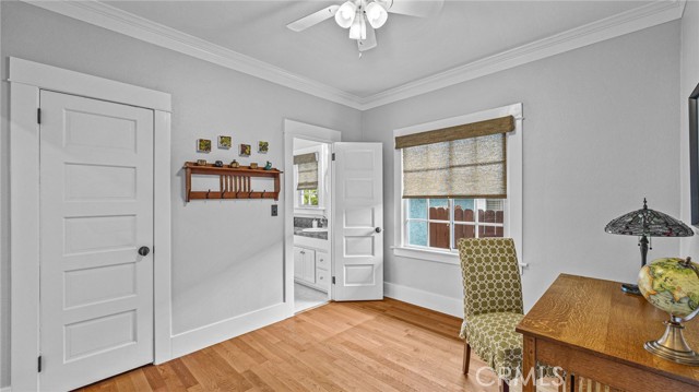Detail Gallery Image 11 of 38 For 120 W 6th St, San Dimas,  CA 91773 - 5 Beds | 3/1 Baths