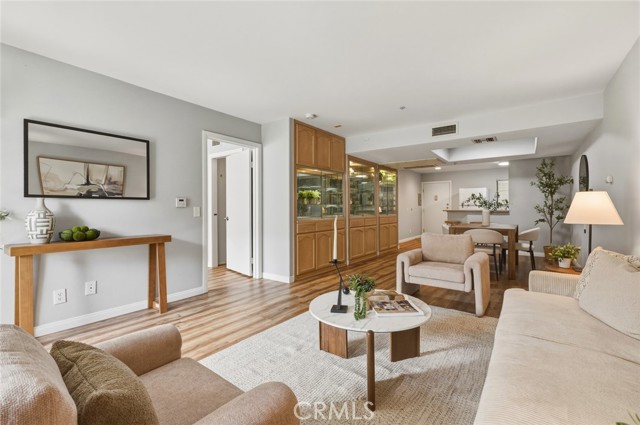 Front Image Thumbnail for CRCV26012511