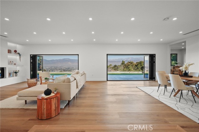 2115 E Santiago Street, Covina CA: https://media.crmls.org/medias/9299802c-63c4-4886-bed1-15155656d8ef.jpg