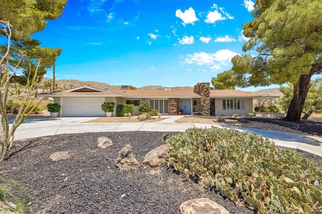 54832 Benecia Trail