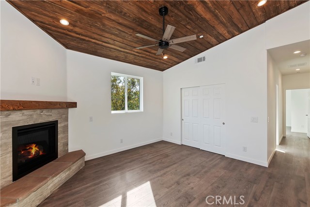 Detail Gallery Image 20 of 51 For 26146 Sky Ridge Dr, Twin Peaks,  CA 92391 - 3 Beds | 2/1 Baths