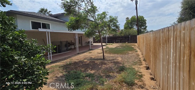 Detail Gallery Image 31 of 33 For 2051 Rancho Dr, Riverside,  CA 92507 - 4 Beds | 2/1 Baths