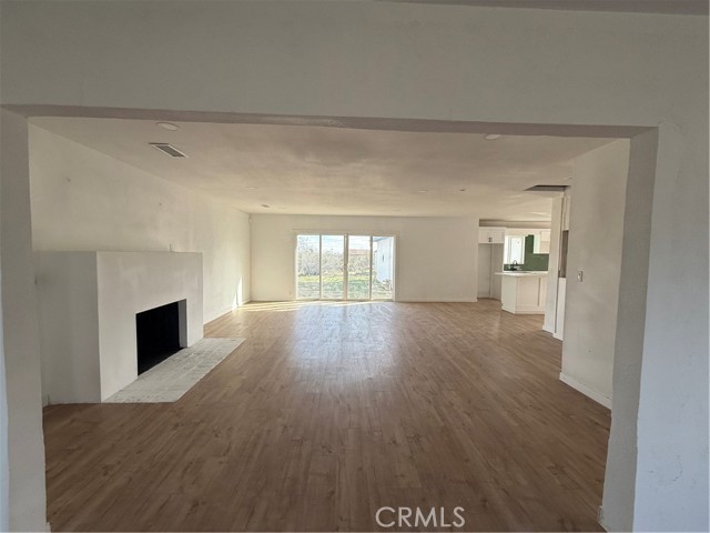 Detail Gallery Image 10 of 24 For 6459 Ruth Dr, Yucca Valley,  CA 92284 - 4 Beds | 3 Baths