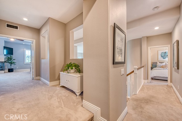 12 Eisenhower Lane, Coto de Caza CA: https://media.crmls.org/medias/929dc03c-a84b-43d4-ad21-047a160ec773.jpg