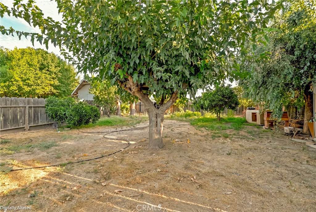 https://media.crmls.org/medias/929ded65-9915-42c9-9673-3798a29133b0.jpg?preset=X-Large