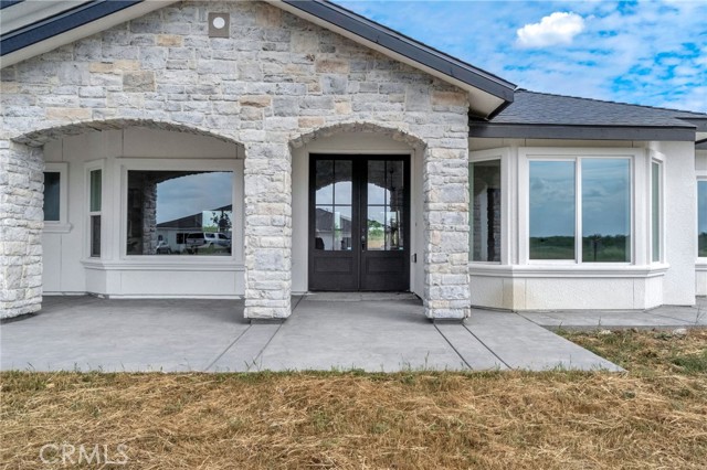 Detail Gallery Image 4 of 38 For 21035 Forest Glen, Madera,  CA 93638 - 4 Beds | 3 Baths