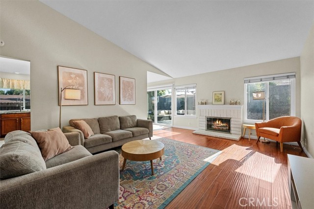 1643 Melody Circle, Corona CA: https://media.crmls.org/medias/929fb54b-3c00-46c0-847b-15cb78a41466.jpg