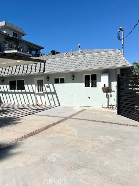 Detail Gallery Image 3 of 21 For 9645 Dale Ave, Sunland,  CA 91040 - 2 Beds | 2 Baths