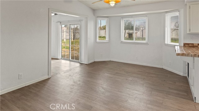 Detail Gallery Image 10 of 29 For 8222 3rd Ave, Hesperia,  CA 92345 - 3 Beds | 2 Baths