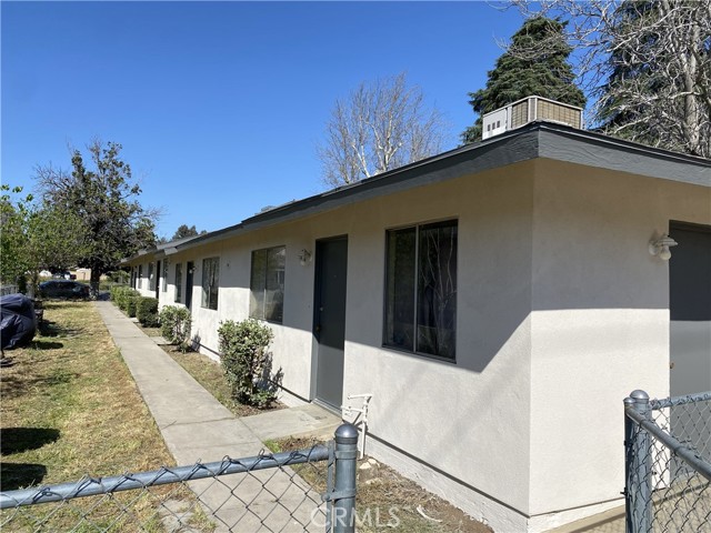 Detail Gallery Image 5 of 5 For 515 Niles St #C,  Bakersfield,  CA 93305 - 1 Beds | 1 Baths