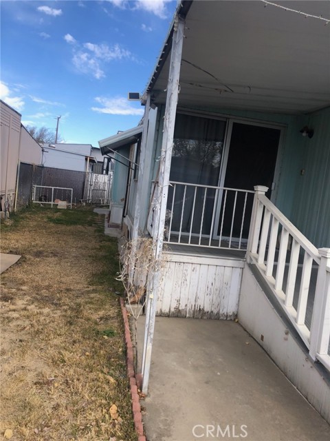 723 W Avenue I #C31, Lancaster, California 93534, 3 Bedrooms Bedrooms, ,1 BathroomBathrooms,Manufactured In Park,For Sale,723 W Avenue I #C31,CRSR23219731