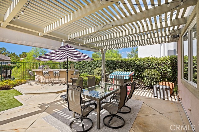 27 Raleigh Court, Coto de Caza CA: https://media.crmls.org/medias/92a23e9f-a46c-4c3c-8c24-425166162d3a.jpg
