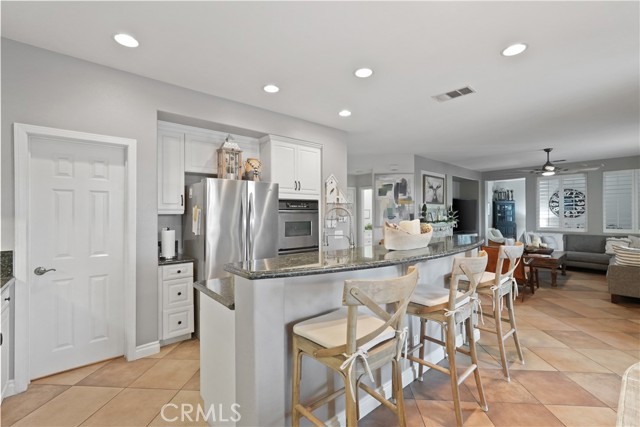 Detail Gallery Image 5 of 26 For 37056 Edgemont, Murrieta,  CA 92563 - 4 Beds | 3/1 Baths