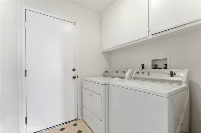 Detail Gallery Image 14 of 21 For 2874 W Calle Vista Dr, Rialto,  CA 92377 - 4 Beds | 2 Baths