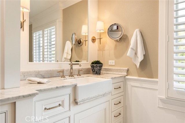 Detail Gallery Image 31 of 47 For 9 Rockingham Dr, Newport Beach,  CA 92660 - 4 Beds | 4/1 Baths