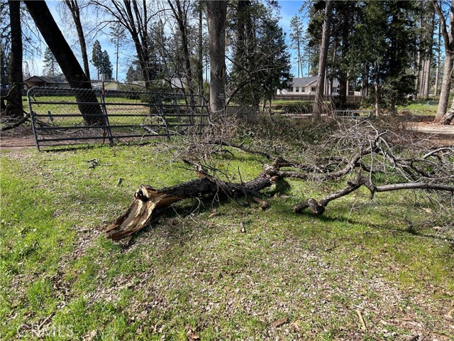 Detail Gallery Image 5 of 5 For 1650 Meadowbrook, Paradise,  CA 95969 - – Beds | – Baths