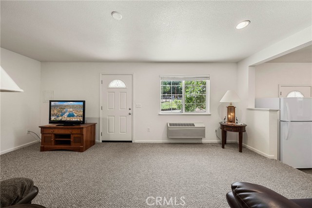 8700 Red Hills Road, Kelseyville CA: https://media.crmls.org/medias/92a5c7e0-dc8c-44a4-acd1-b9ba690b9764.jpg