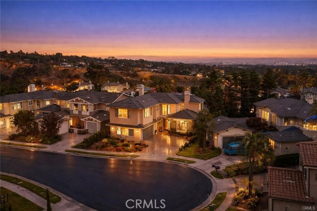 Front Image Thumbnail for CRWS26102732