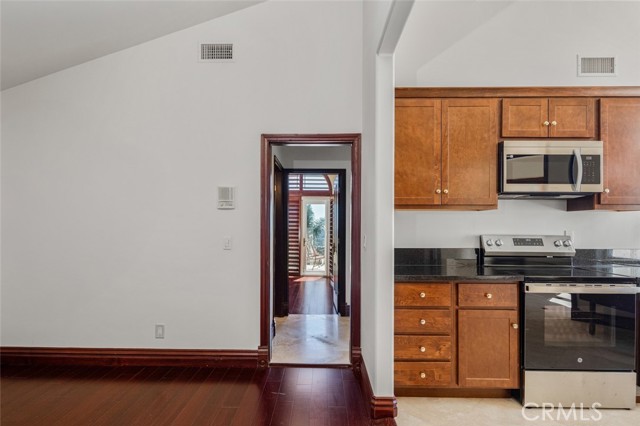 33561 Valle Road, San Juan Capistrano CA: https://media.crmls.org/medias/92a68f8d-ba40-40e8-ad68-195b265221e7.jpg