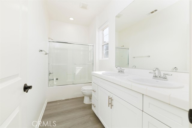 Detail Gallery Image 19 of 33 For 21773 Propello Dr, Saugus,  CA 91350 - 4 Beds | 3 Baths