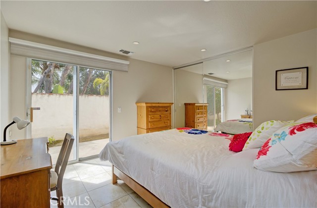 Detail Gallery Image 16 of 42 For 5821 Blueberry St, Yorba Linda,  CA 92886 - 8 Beds | 5/1 Baths